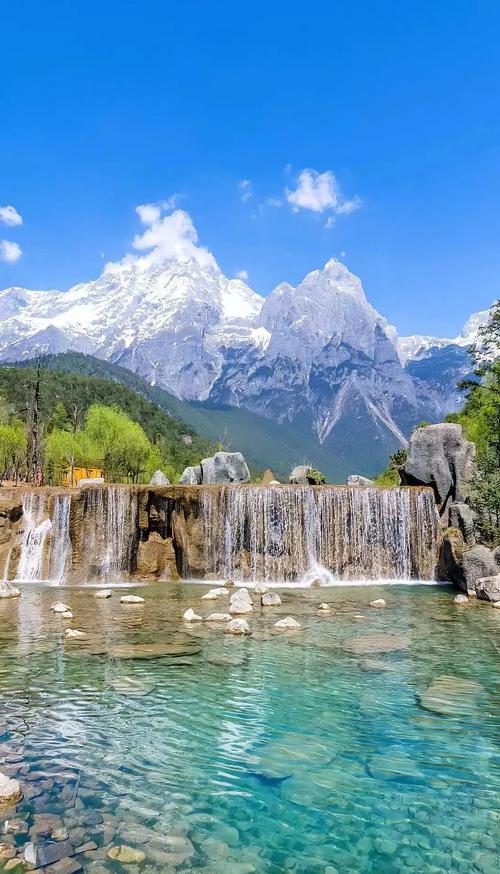 玉龙雪山云杉坪夏季穿衣攻略,雪山旅游攻略夏天