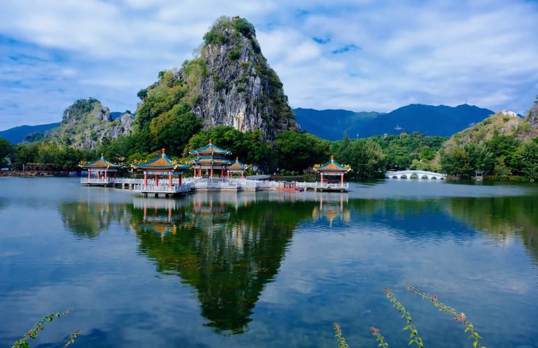 肇庆前十旅游景点之七星岩