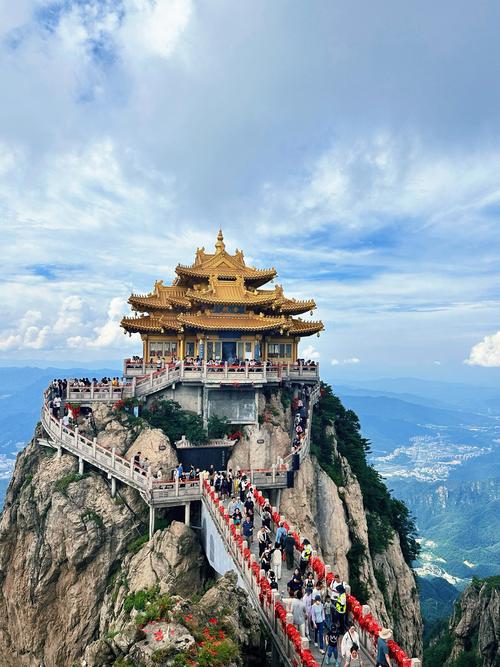 老君山和云台山哪个好