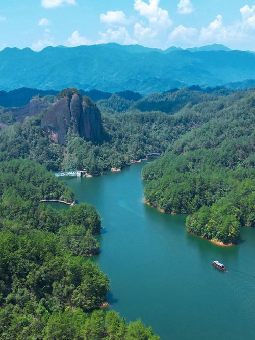 湖南周边自驾游推荐,有哪些适合家庭出游的景点?