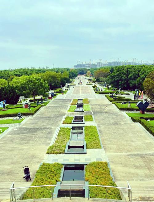 去上海东方绿舟游玩,有哪些实用的攻略值得分享?