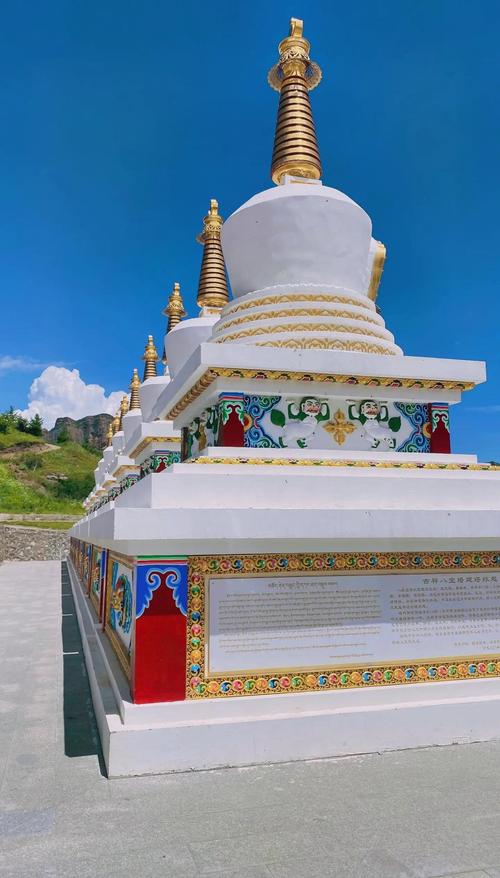 十一要独自去郎木寺游玩,希望去过的人给些经验!求指点!