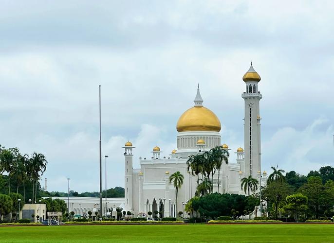 文莱有哪些堪称一绝的人文景点?