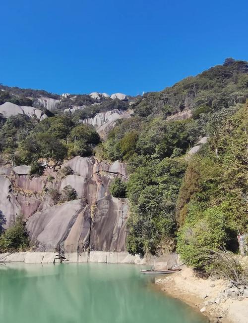 请问福鼎旅游必去景点有哪些?