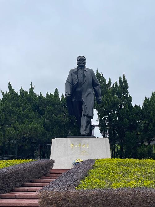 深圳莲花山公园有什么好玩的