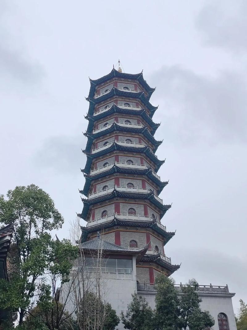 抚州旅游必去前十景点?