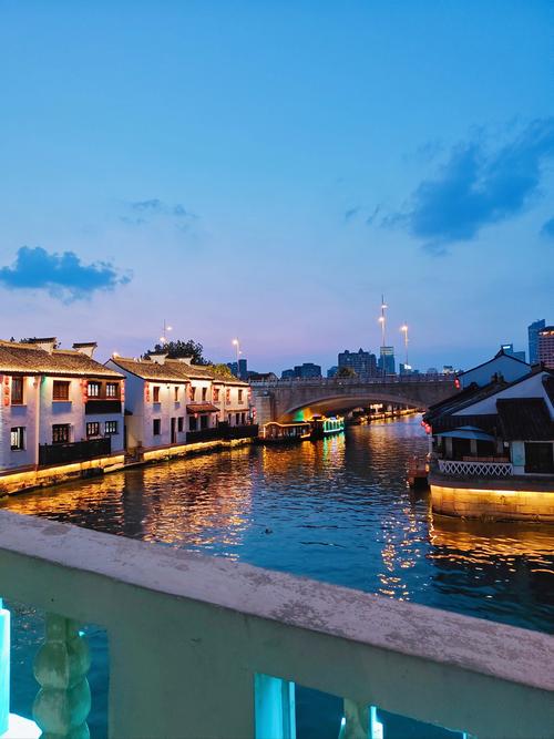 无锡附近旅游景点(无锡附近旅游景点一日游自驾)