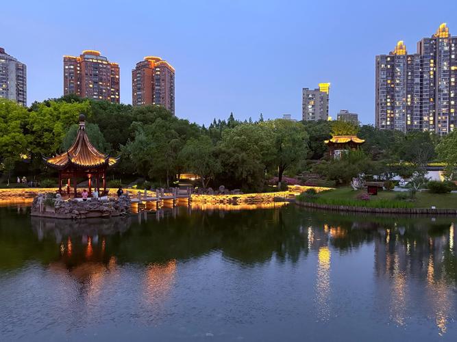 上海周边一天旅游求推荐?