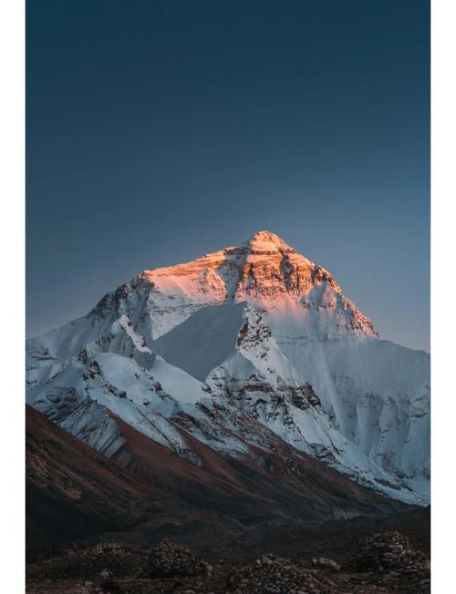 珠穆朗玛峰能爬吗?