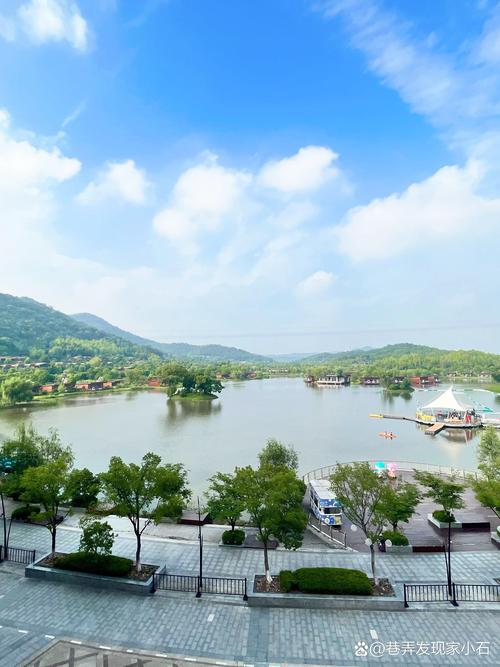 湖州一日游最佳地方