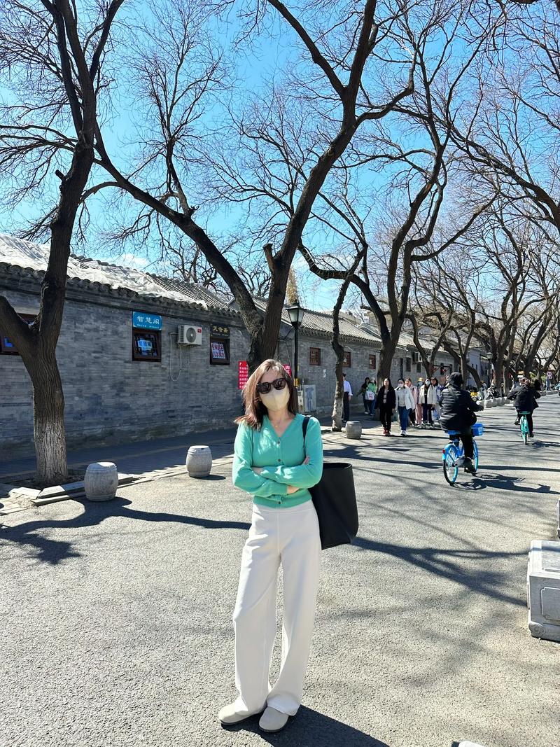 5月中旬北京天气热吗?穿什么衣服去旅游合适?