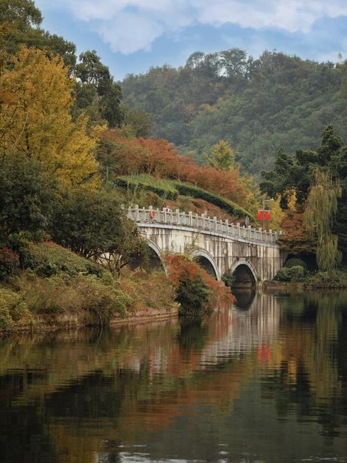重庆秋天旅游景点推荐
