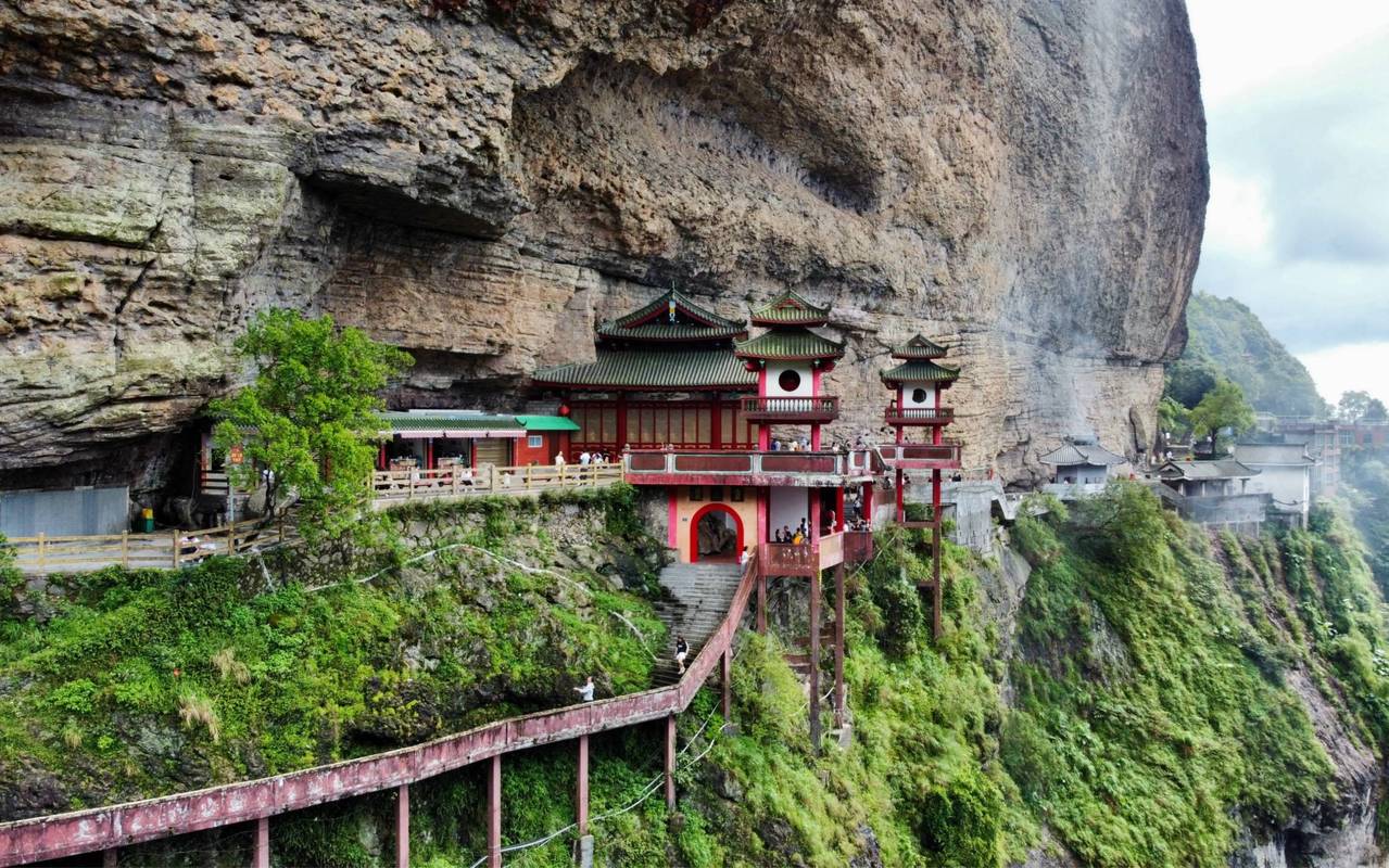 福建省旅游必去前十景点推荐