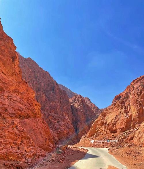 巴彦淖尔好玩的地方,旅游景点推荐