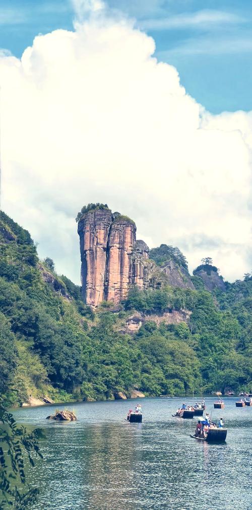 武夷山很出名的景点有哪些,武夷山景区有哪些景点好玩