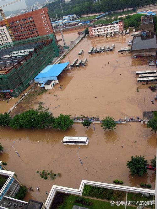 再出征,紧急驰援二七区开展核酸检测工作