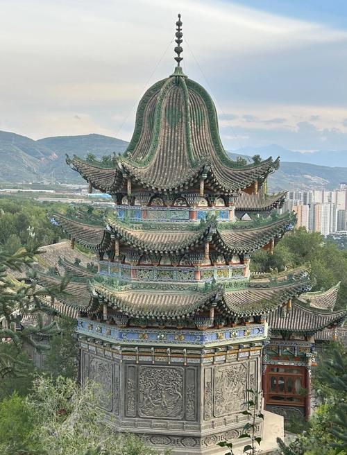 西宁旅游必去前十景点