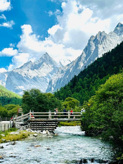 稻城亚丁前十景点