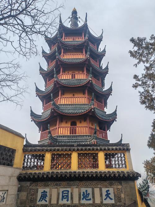 镇江金山寺的历史和文化?