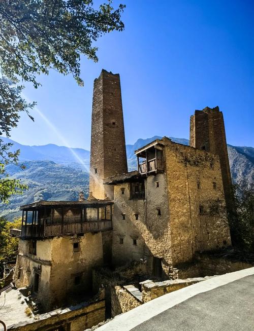 无限神秘的美人山谷,恬静如诗的乡土民居,中国最美的乡村古镇