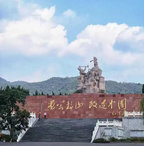 初次去王屋山游玩,有哪些靠谱的攻略可以分享?