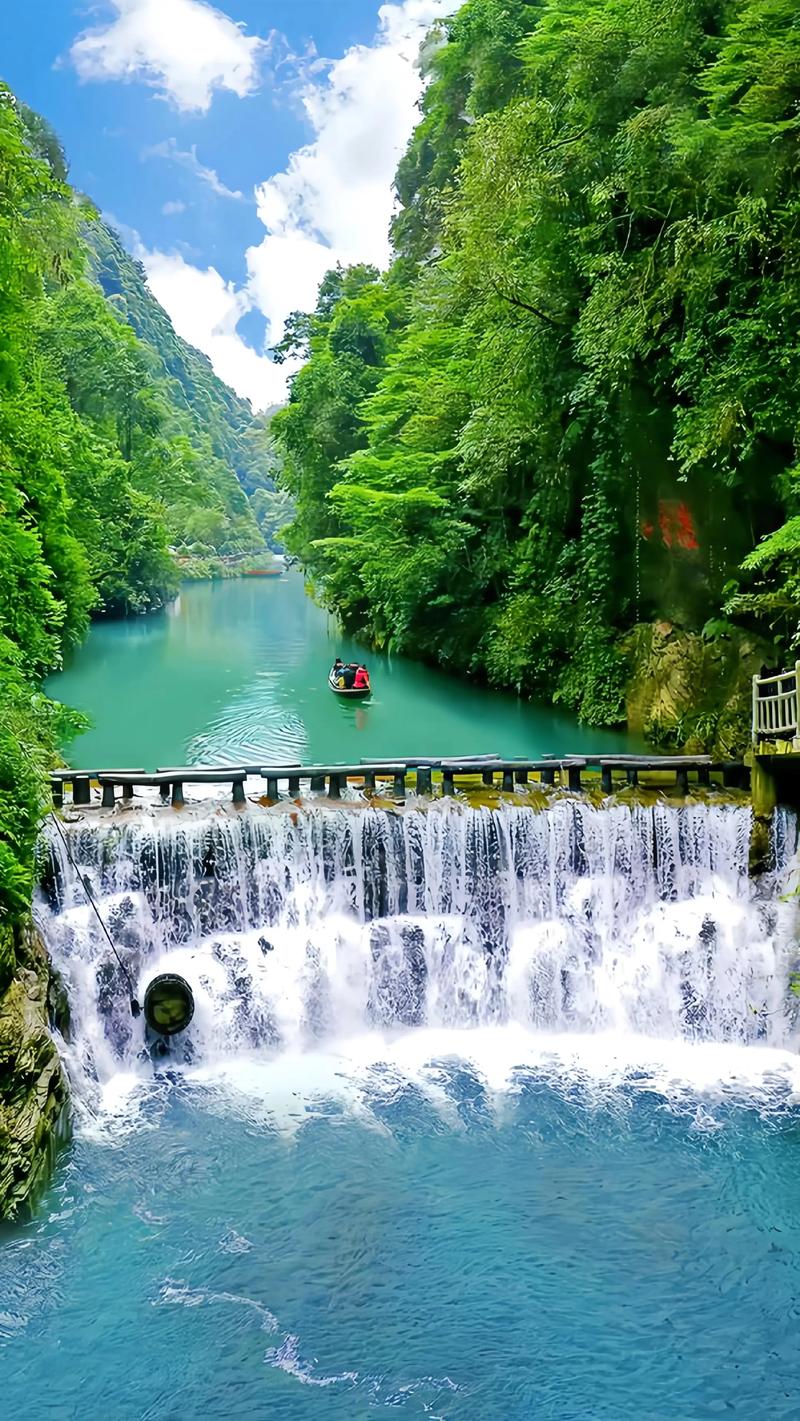 湖北恩施旅游必去前十景点