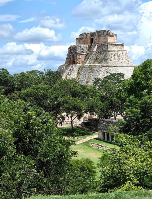 墨西哥旅游攻略:乌斯马尔