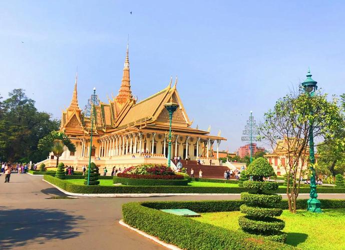 想要问一下关于柬埔寨必去景点的问题!