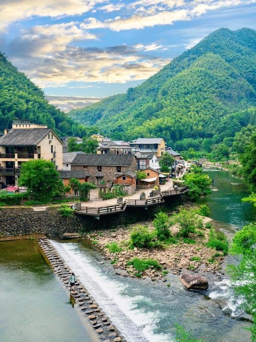 桐庐必去的三个景点