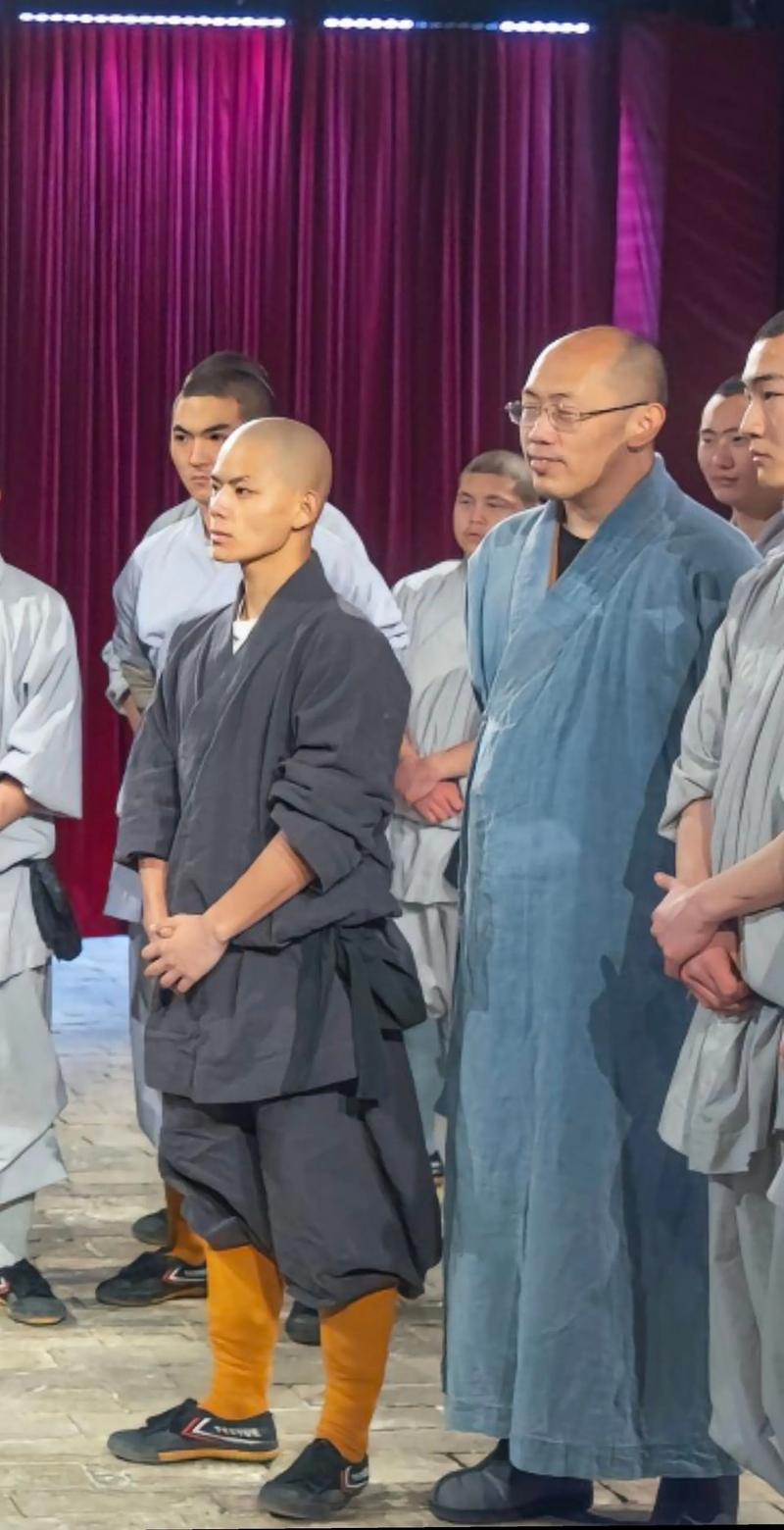 少林寺秋风的师傅是谁