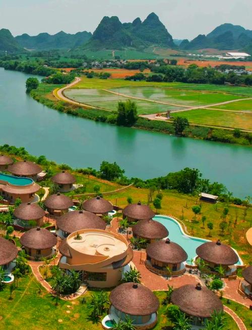 崇左前十景点排名_崇左旅游景点排名榜前十名