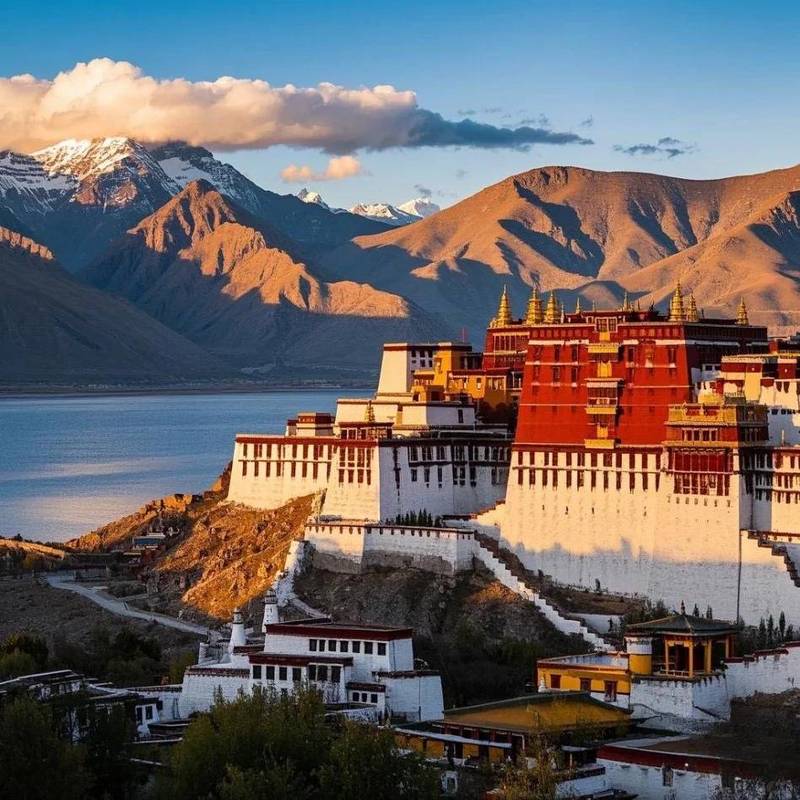 俄罗斯有哪些美丽的湖泊可以游览?