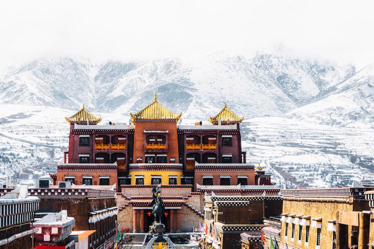 甘孜藏族自治州前十景点