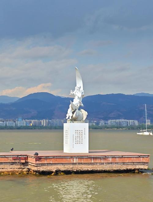 西昌旅游攻略必去景点,西昌旅游宝典:打卡西昌,留下最美的回忆