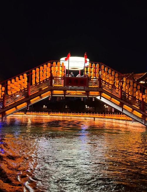 开封适合晚上玩的景点