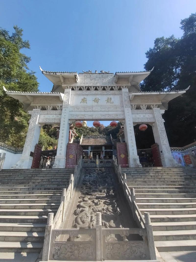 梧州最出名的三个景点