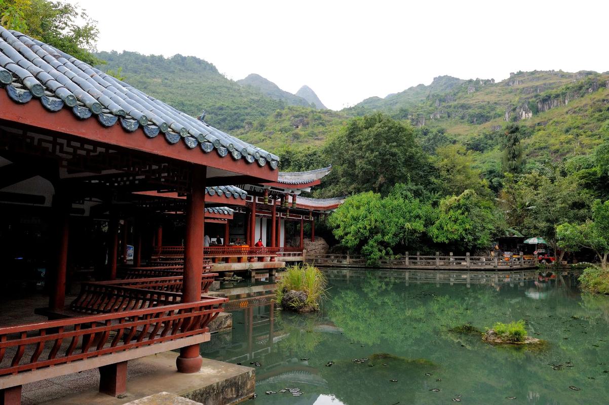 贵州安顺适合国庆旅游的十个景点