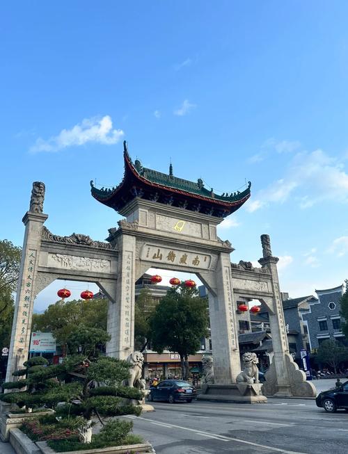 衡山旅游必去前十景点推荐(南岳衡山必去哪几个景点)
