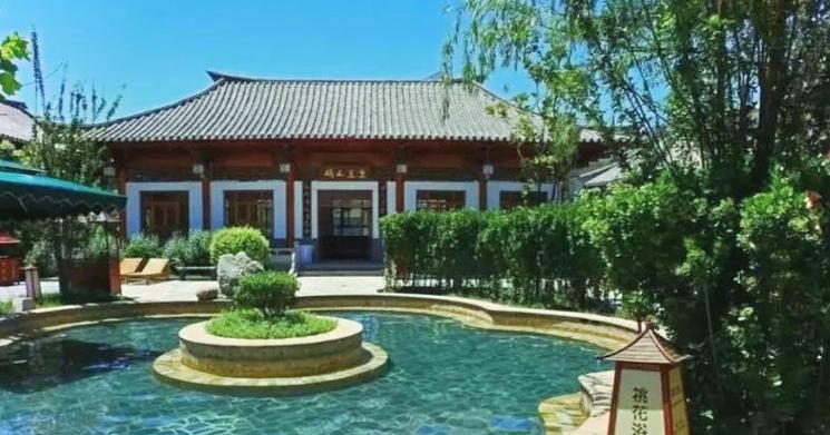 平山红崖谷景区一日游,如何规划游览路线?