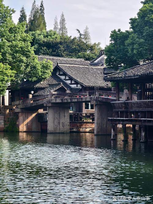 一个人去乌镇穷游,应该怎么做攻略?